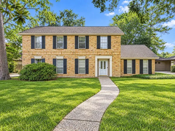 17607 Cassina Dr, Spring, TX 77388