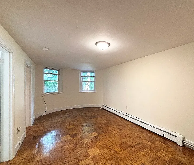 3 bed, 9999 sqft, $2,000 — Photo 1