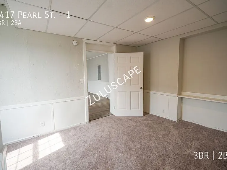 2417 Pearl St #1 — Photo 9