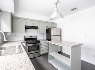 1817 Garfield Pl, Hollywood, CA 90028