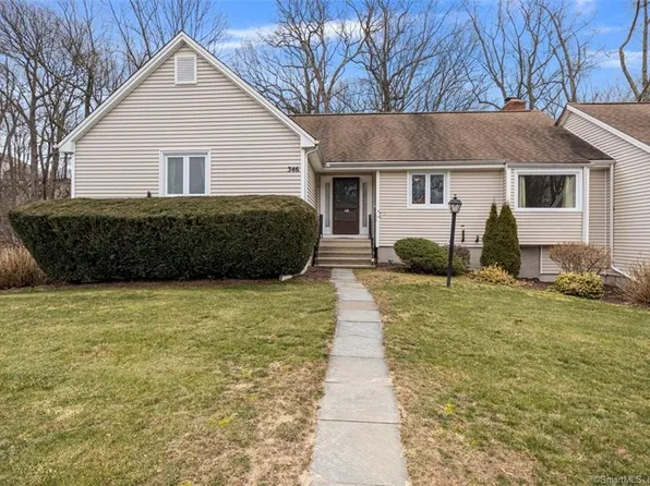 346 Navajo Loop #346, Shelton, CT 06484