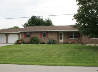 1036 Bair Rd, Hanover, PA 17331