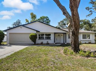 577 Waterfall Dr, Spring Hill, FL 34608