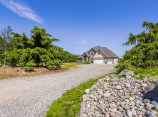 16245 Calhoun Rd, Mount Vernon, WA 98273