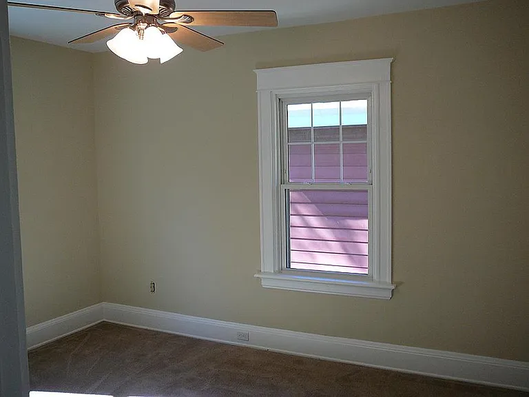 2205 Cleneay Ave — Photo 23