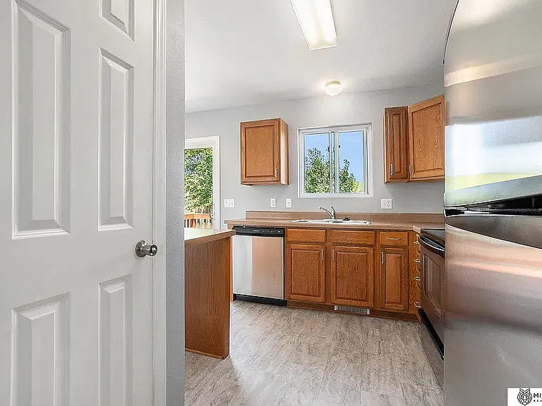 8830 Quest St — Photo 11