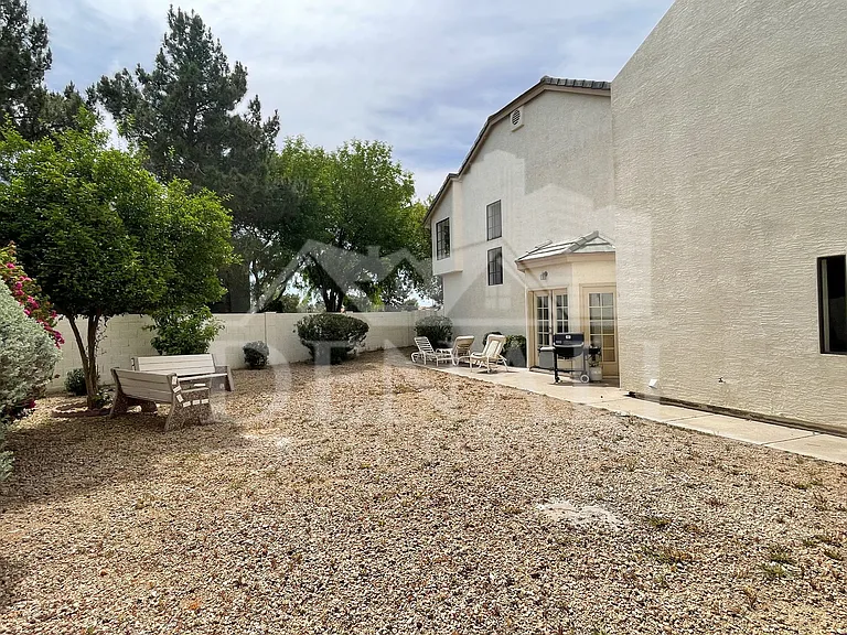 19907 N Denaro Dr — Photo 36