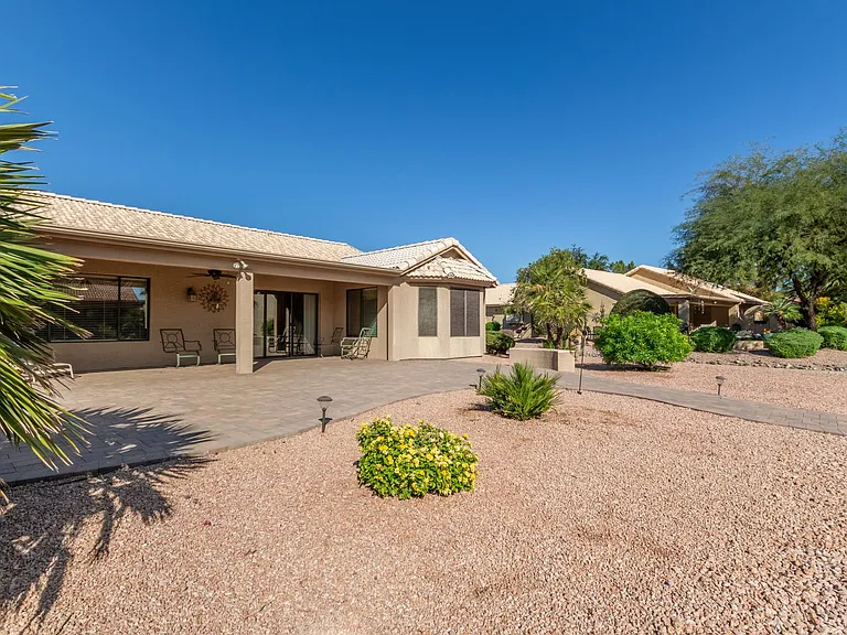 9559 E Sunburst Dr — Photo 30