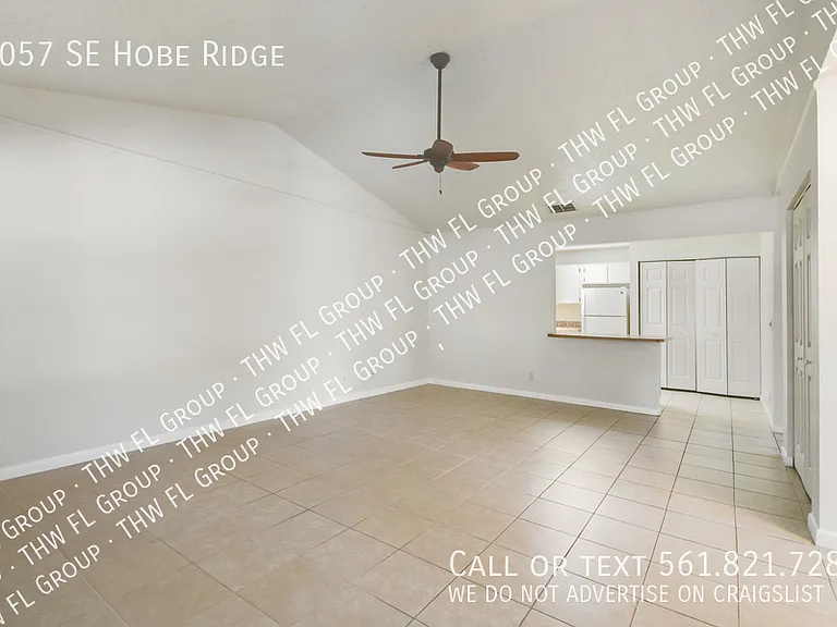 9057 SE Hobe Ridge Ave — Photo 4
