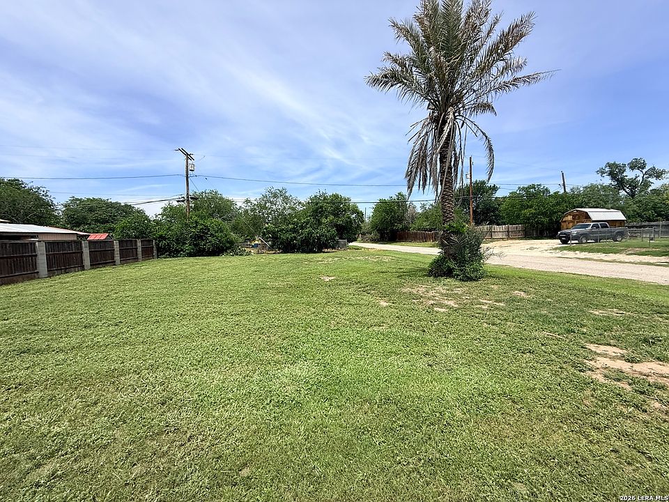 1st image of 600 Crouch Ave LOT 16