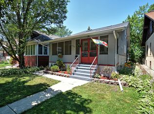 1738 W 105th St, Chicago, IL 60643