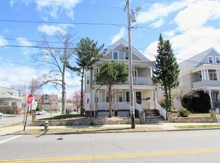 513 Academy Ave #1, Providence, RI 02908