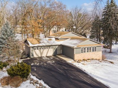 308 Woodland Dr, Burnsville, MN, 55337