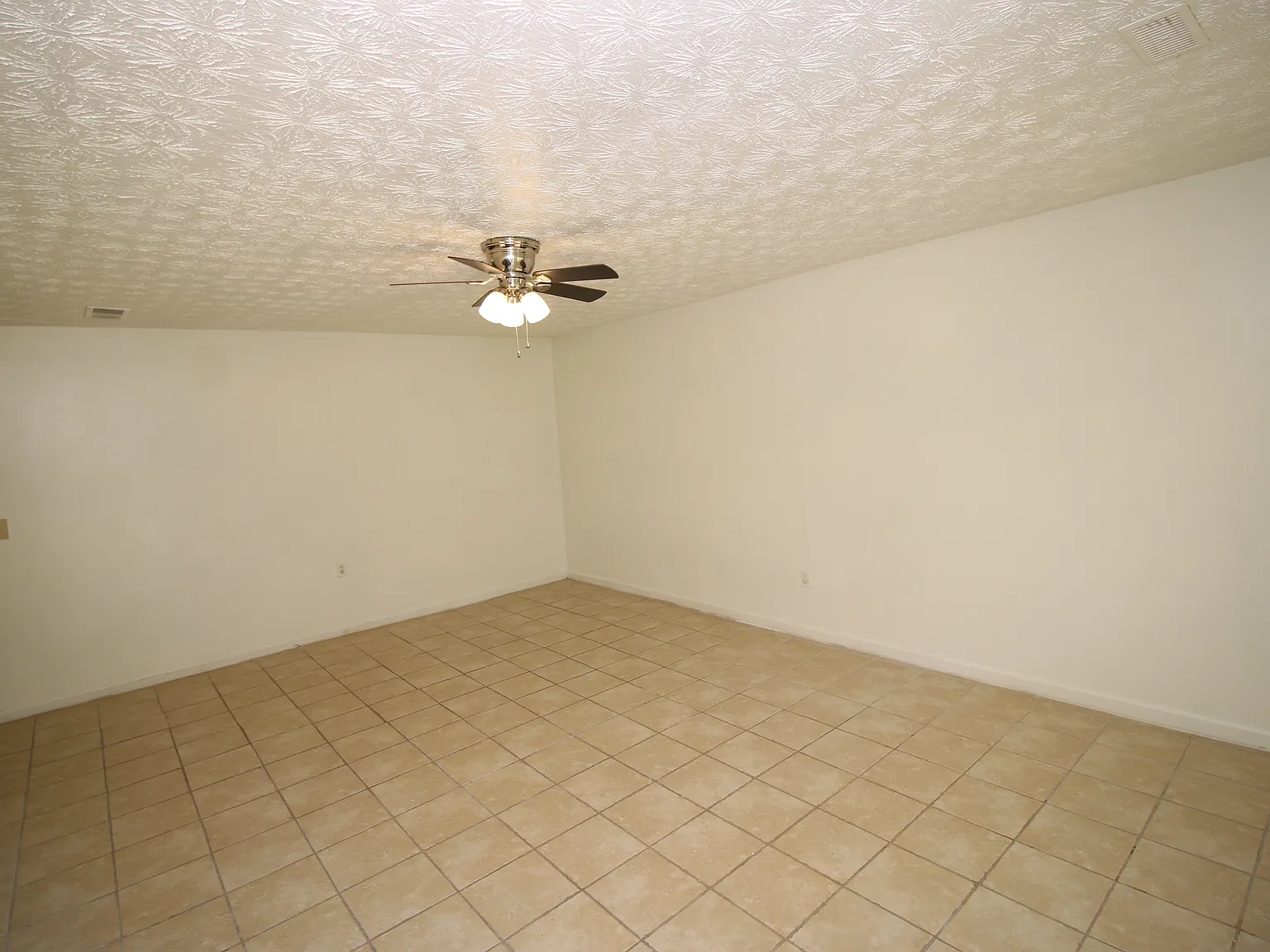8365 Warren Drive Douglasville (Douglas) GA 30134 — Photo 4