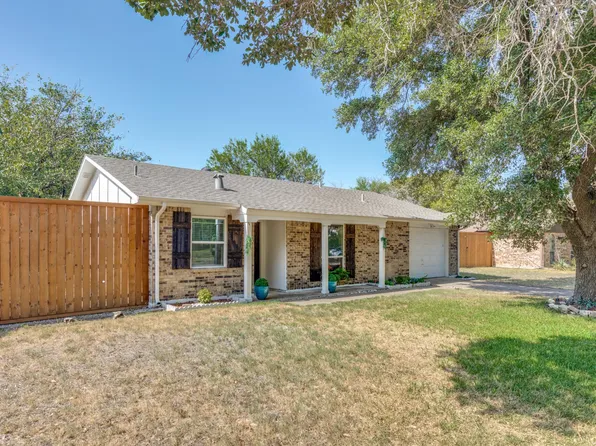 1300 Pioneer Ln, Plano, TX 75023