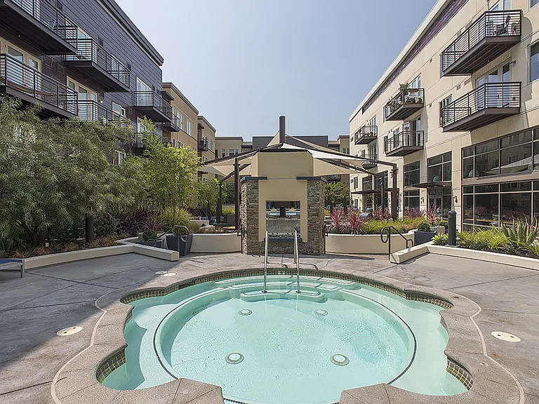The Village Residences — Photo 18