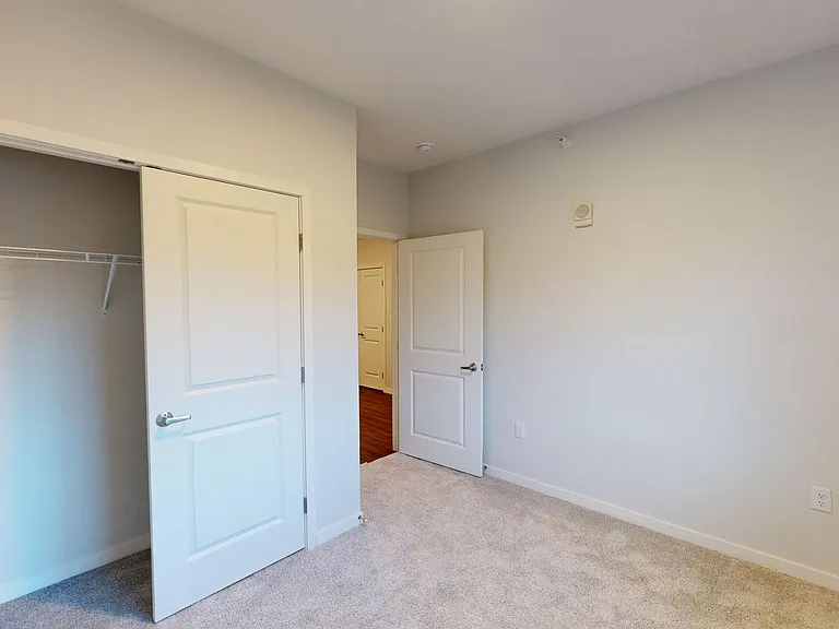 Overlook Apartments — Photo 35