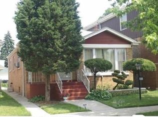 10113 S Sangamon St, Chicago, IL 60643