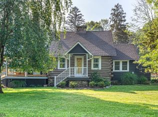 119 E Shore Trl, Sparta, NJ 07871