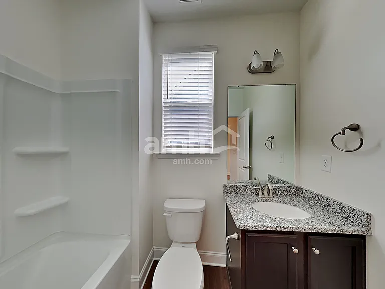 109 Twin River Dr — Photo 22