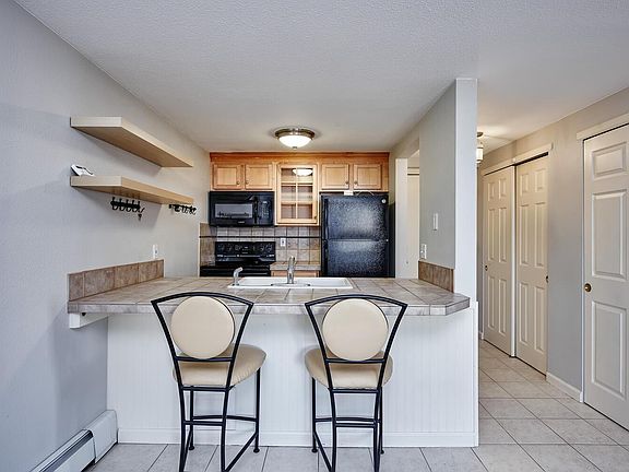 3rd image of 1125 N Washington St APT 603