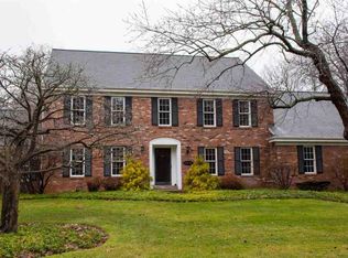 3343 S Twyckenham Dr, South Bend, IN 46614