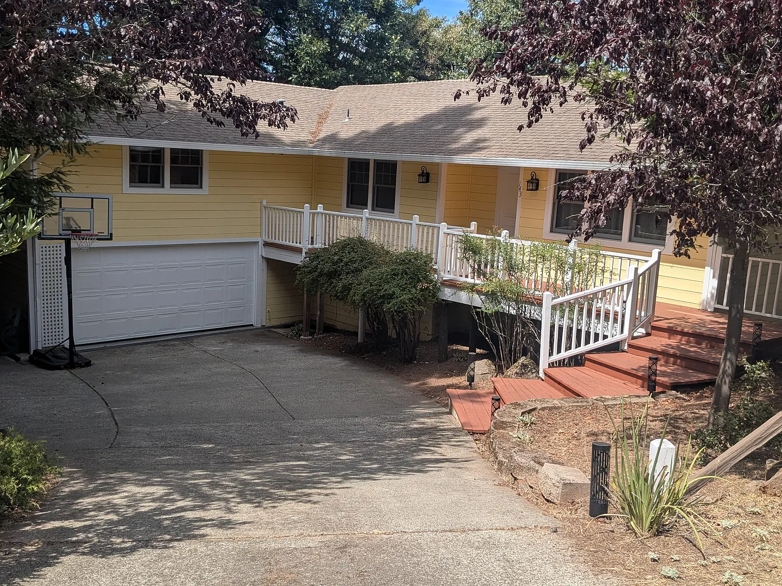 3 bed, 2000 sqft, $3,800 — Photo 1