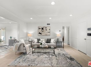 9401 Yolanda Ave, Northridge, CA 91324