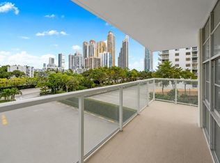 Winston Tower, Sunny Isles Beach, FL 33160