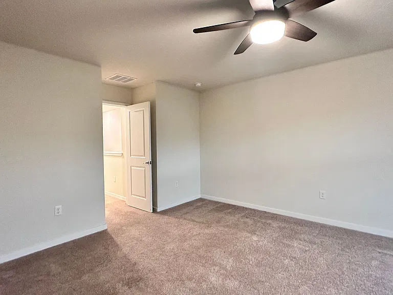 3074 Green Park Dr — Photo 33