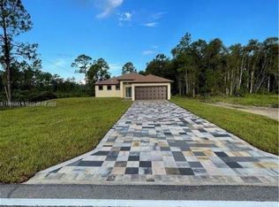 836 Homestead Rd S, Lehigh Acres, FL 33974