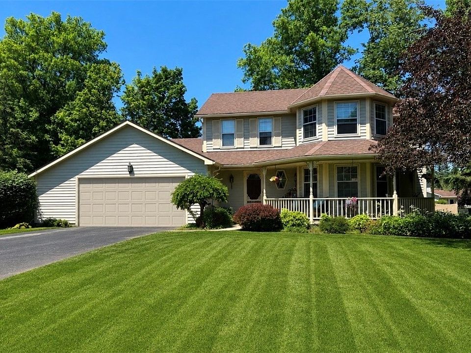 1st image of 163 Gary Dr