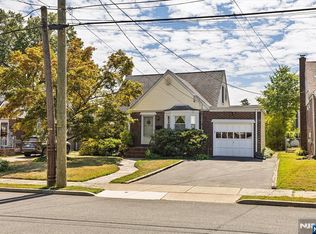 122 Hartwich St, Maywood, NJ 07607