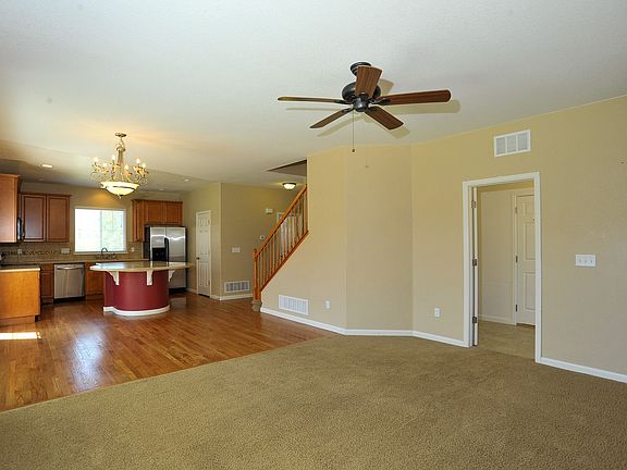 4th image of 2378 Grasshopper Ct