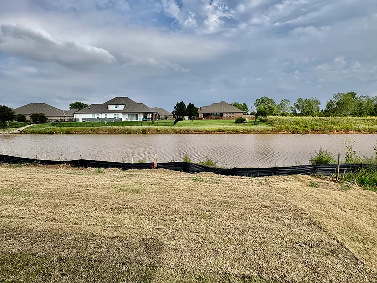 6100 Blackwood Ct — Photo 25