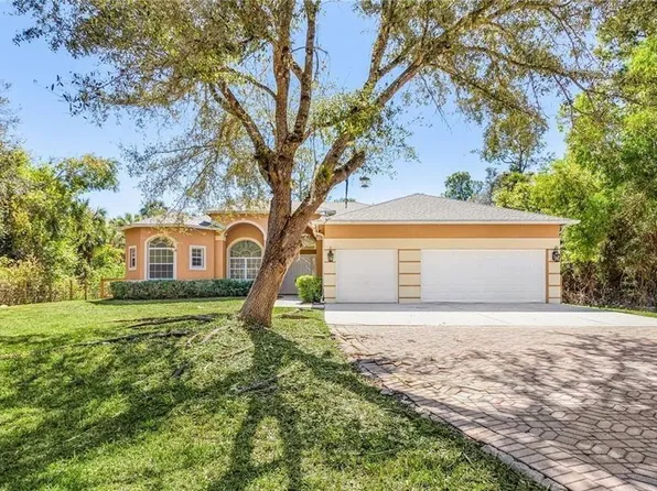 1440 16th AVE NE, NAPLES, FL 34120