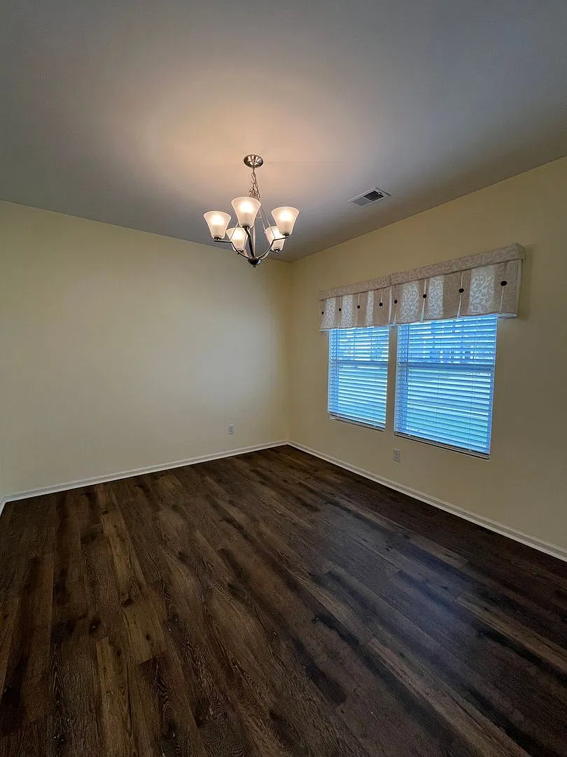 Nexton 5BR/2.5BTH! Spacious and Sweeping First Floor — Photo 4