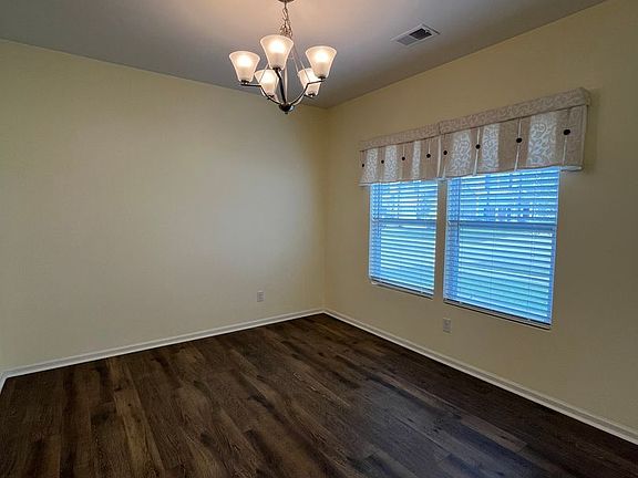 4th image of 396 Dunlin Dr