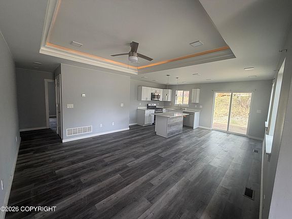 2nd image of 5421 W Limberlost Ave