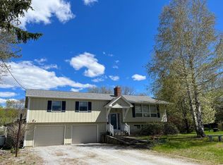 20 Tuttle Meadow Dr, Rutland, VT 05701