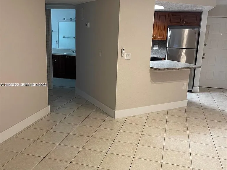 8225 Lake Dr #108 — Photo 7