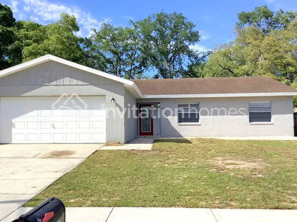 1304 Village Ct, Brandon, FL 33511
