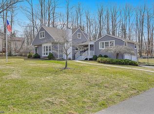 14 Lake Rd, Basking Ridge, NJ 07920