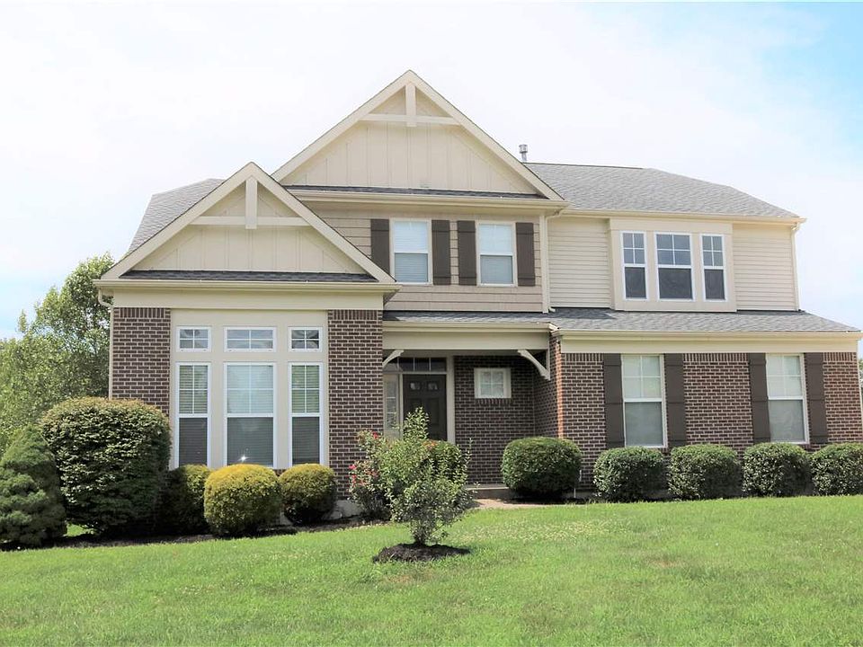 1st image of 11064 Hayfield Dr