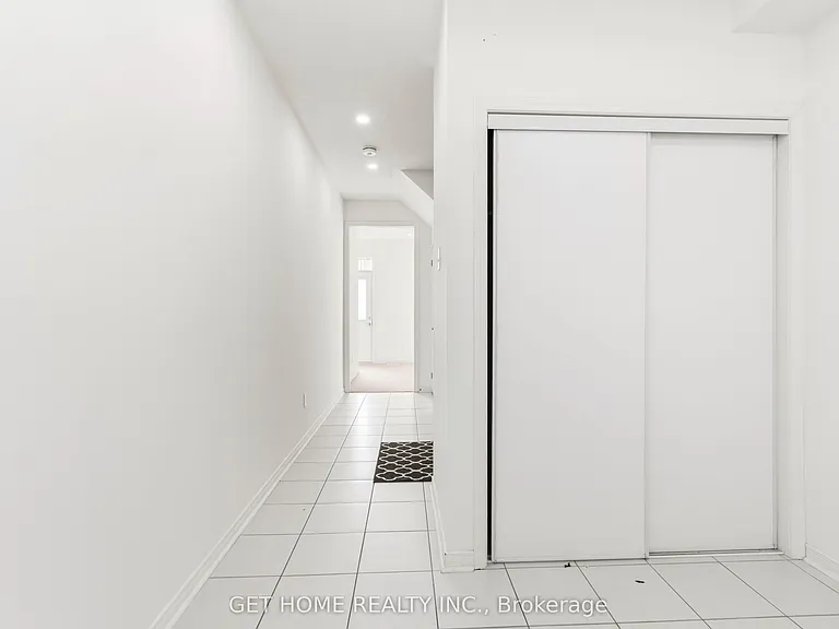 8 Coxhead Ln — Photo 4