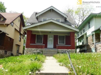 5540 Olive St, Kansas City, MO, 64130