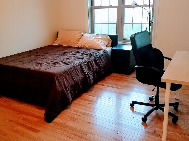 2779 Washington St #6 — Photo 6