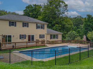 1557 Georges Hill Rd, Southbury, CT 06488