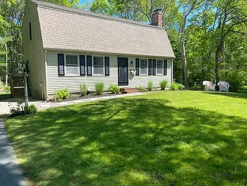 12 Pinehurst Dr Photo 1
