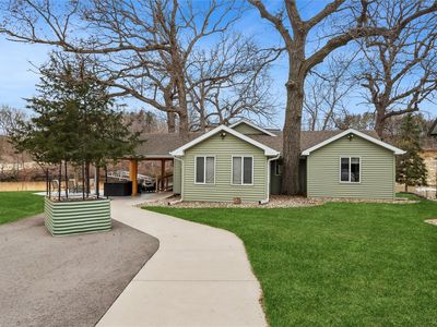20434 254th St, Delhi, IA, 52223